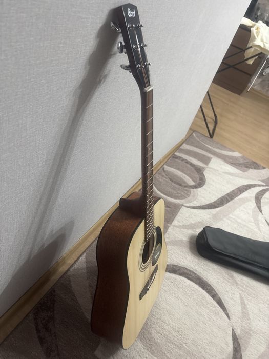 Гитара AD810 OP новая, белая