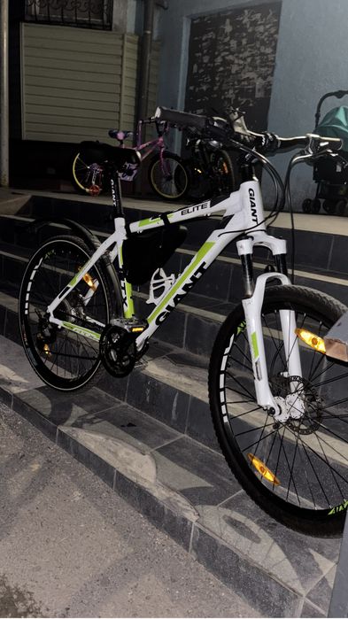 Велосипед Giant atx elite