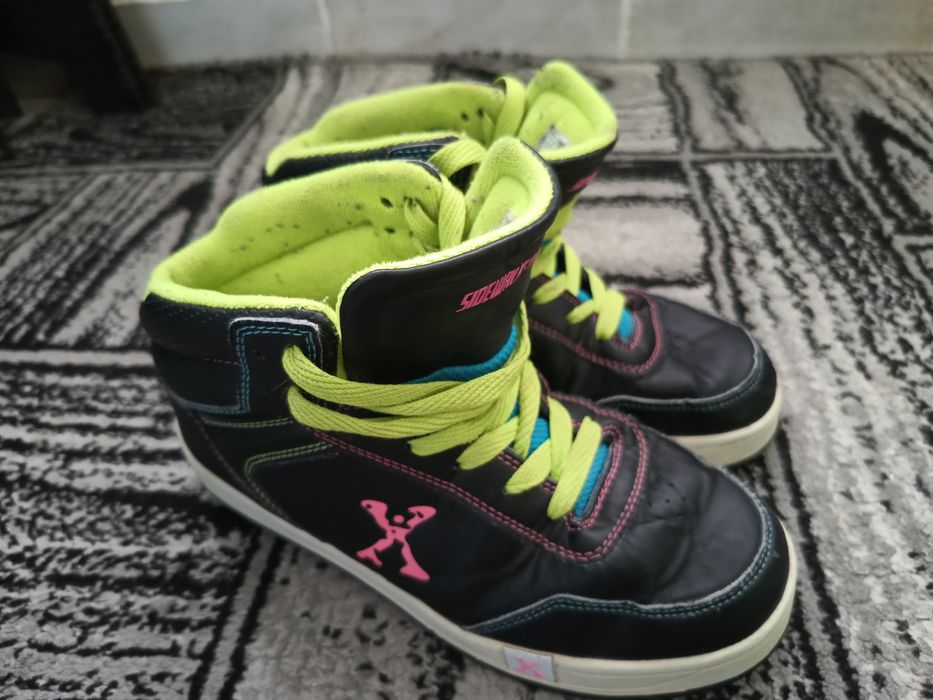 Adidasi cu role sidewalk sport