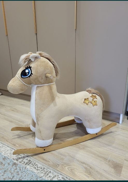Игрушка Лошадка качалка