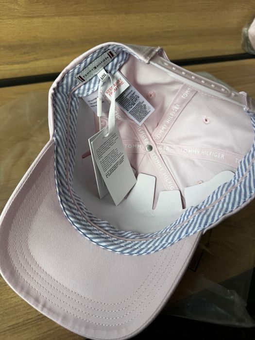 Șapcă Tommy Hilfiger originală nouă