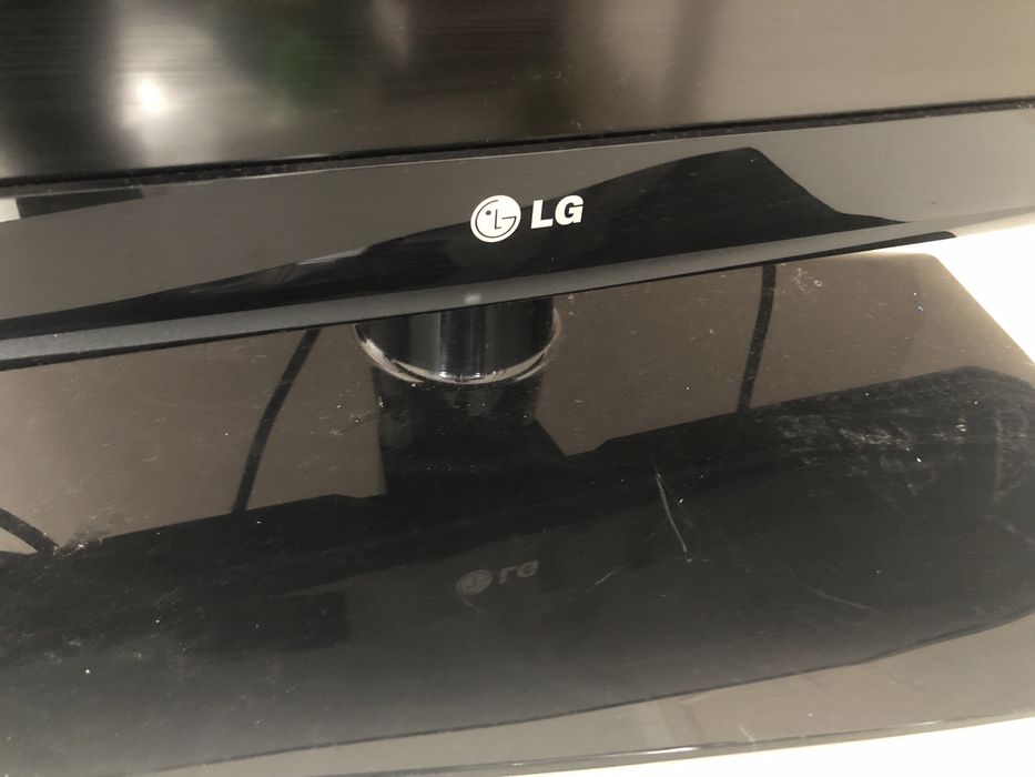 Телевизор LG LED