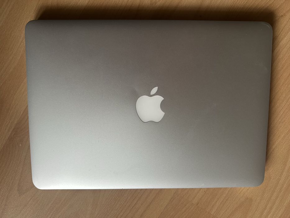 MacBook Pro Retina display Late 2013 13.3 -inch отлично състояние