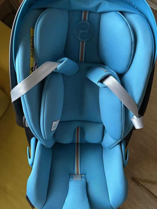 Детско столче Cybex  cloud G i size с база Isofix G