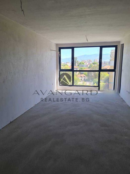 Продава се Тристаен апартамент в Пловдив, Кючук Париж - 105 кв.м за 1602 €/кв.м - Снимка #3