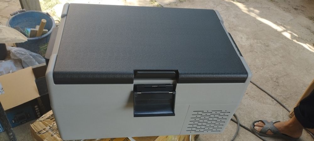 Автохолодильник автомобильный