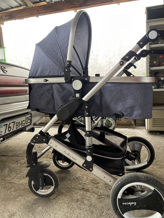 Коляска детская в хорошем состояния