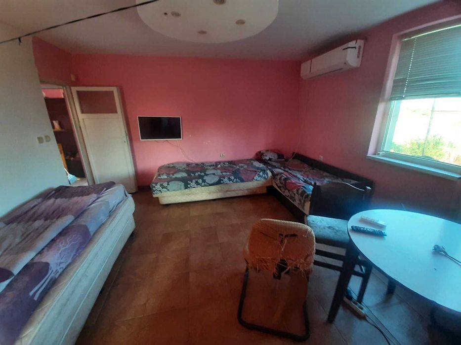 Квартира под наем за работници в с. Голяновци