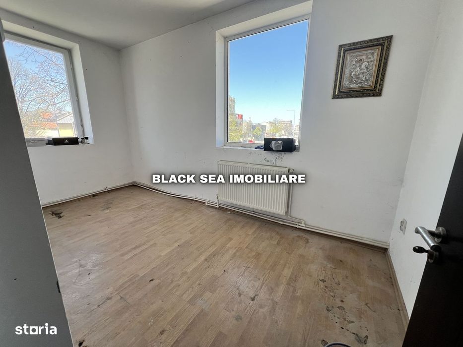 Spatiu UNIC de 14 Camere - STRADAL - zona Faleza Nord - Termen Lung