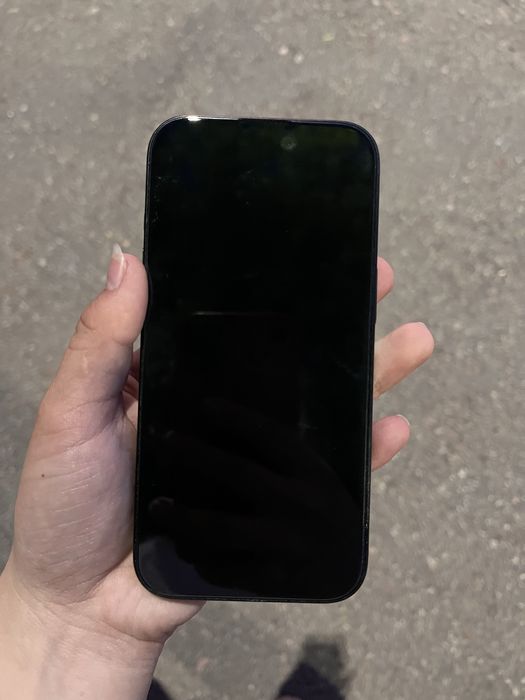iPhone 13;256-iPhone 15;128