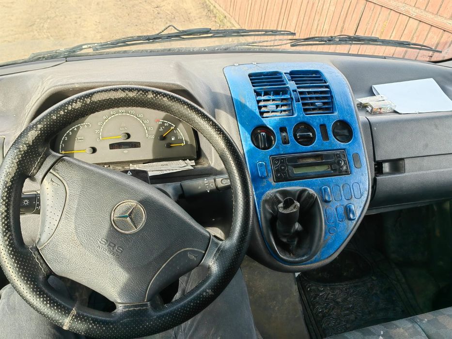 Mercedes vito w638 8+1 9 locuri