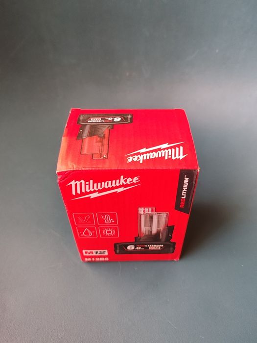 Milwaukee rotopercutor m12 Ch 0
