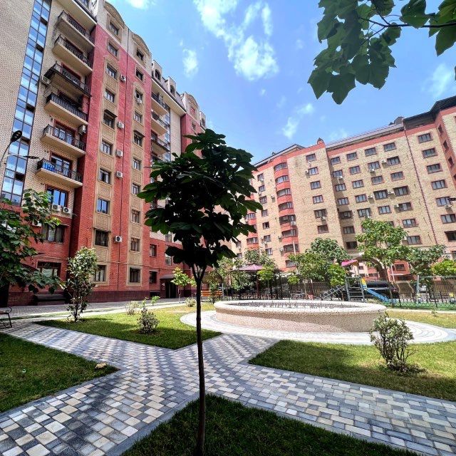 3 х комнатная квартира Яккасарай тезиковка 3 этаж