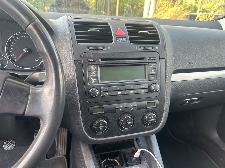 VOLKSWAGEN Golf 2005 — imagine 4