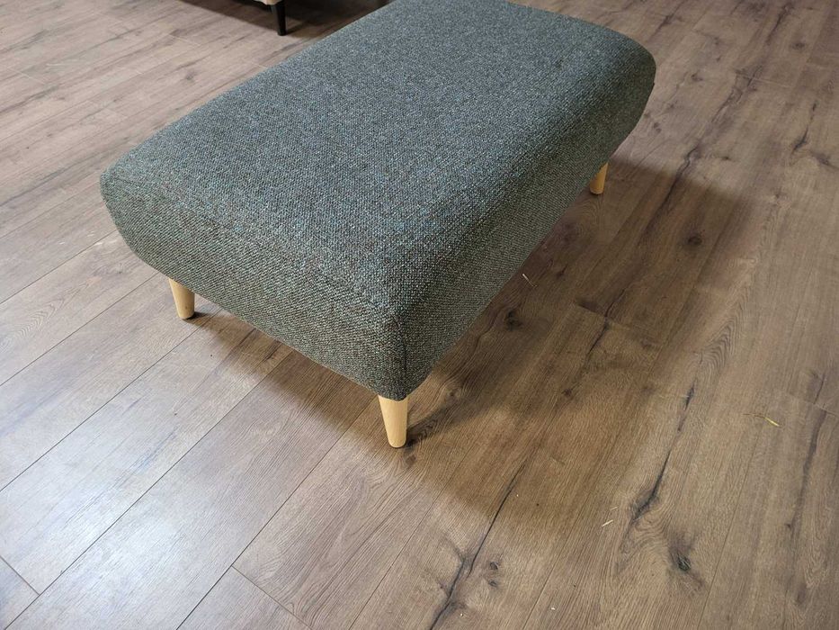 Сива табуретка от плат