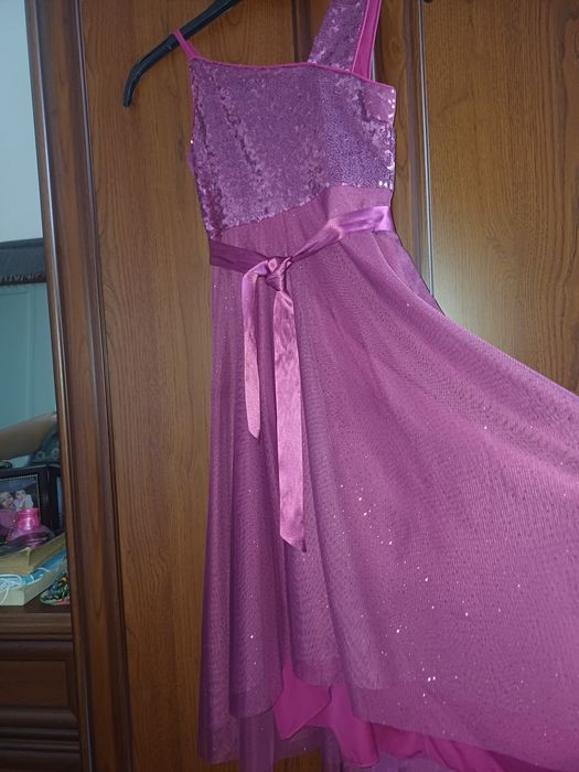 Платье на девочку