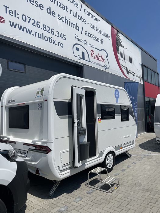 Rulotă nouă premium Hobby OnTour 390Sf pentru 4 persoane