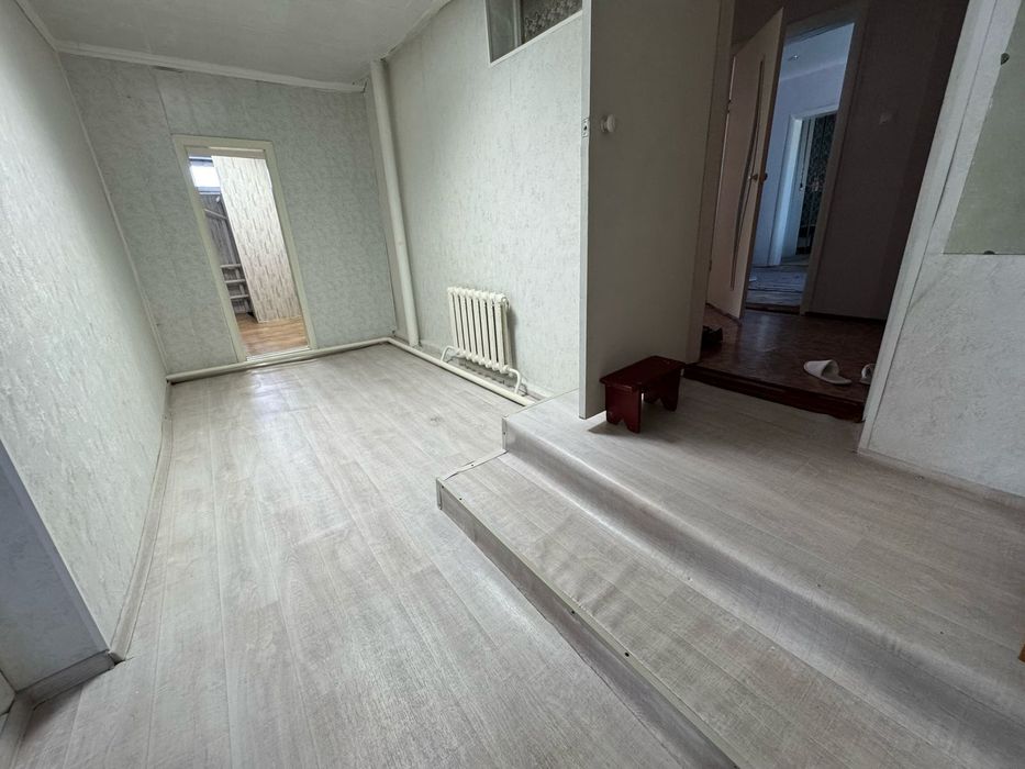 Продам дом 30 км от города с. Құлакөл ст. Майкайн