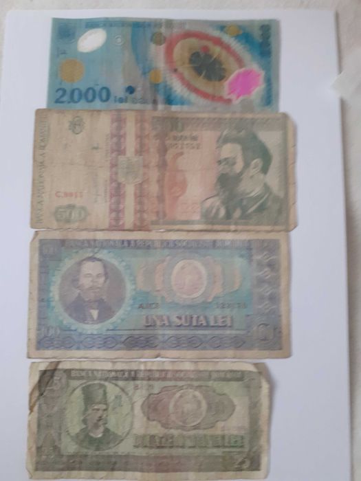 Vand bacnote vechi , inclusiv cu eclipsa