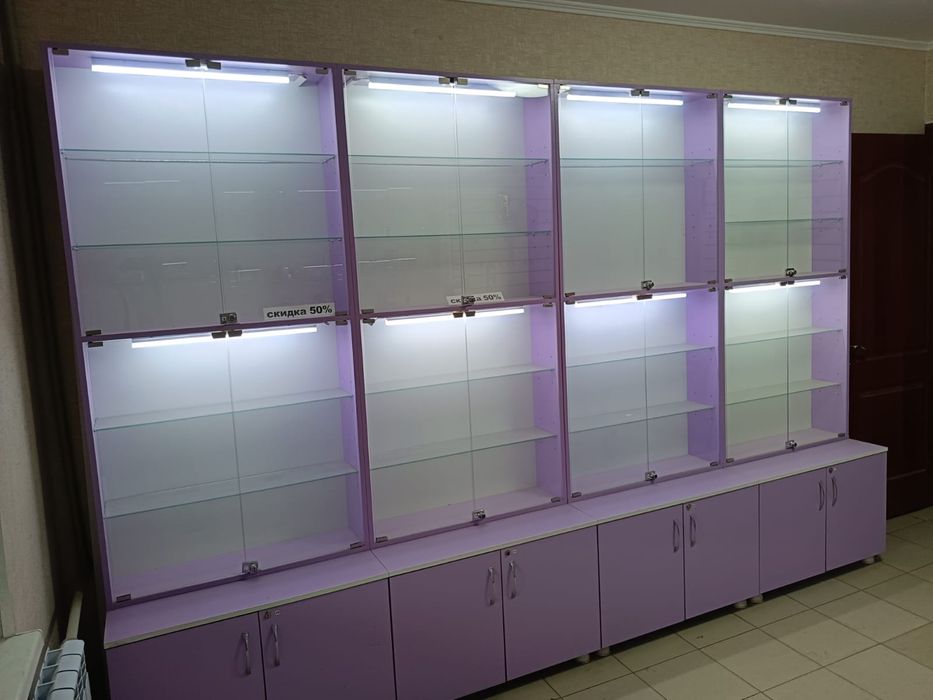 Продам витрины для магазина
