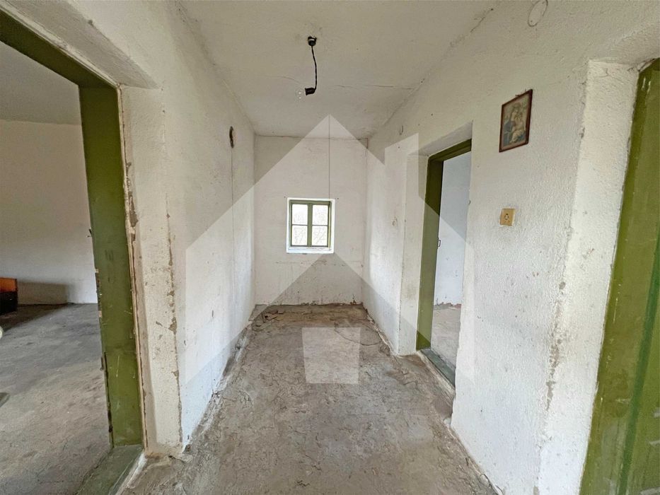 Продава се Къща в Нови пазар - 80 кв.м за 255 €/кв.м - Снимка #7