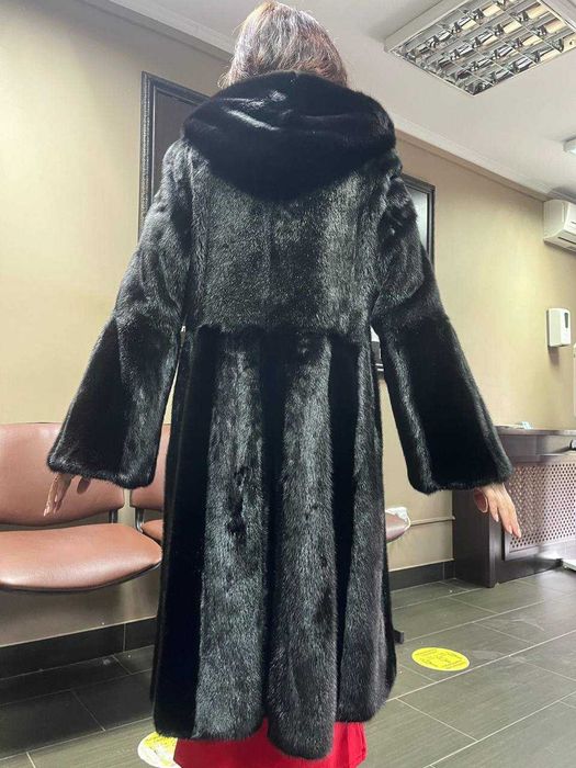 Шуба натуральная норка