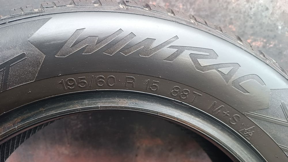 195/60/15 Vredestein