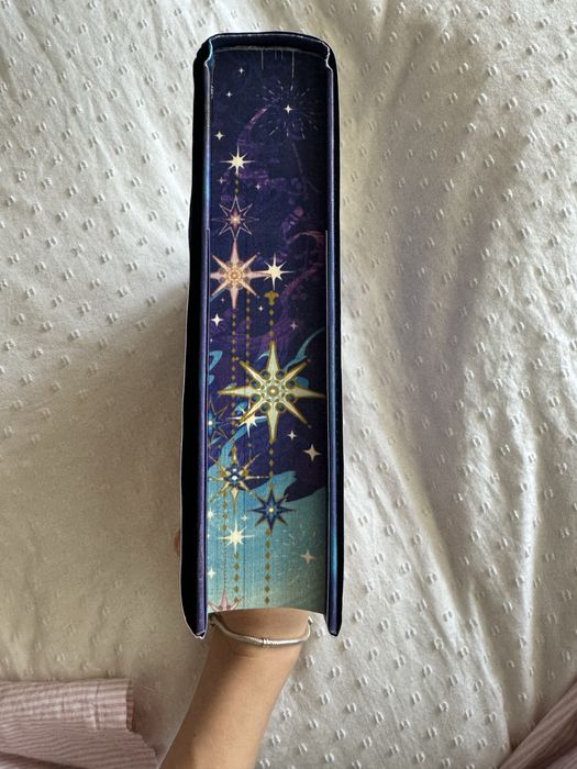 Книга Darker by Four - FairyLoot