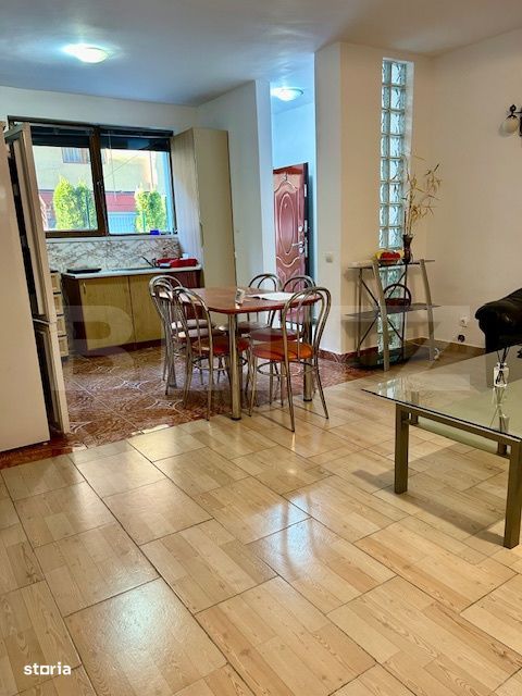 Ideal pentru investitie!! 4 camere, 72 mp, zona Campului, doar cash — fotografia 1