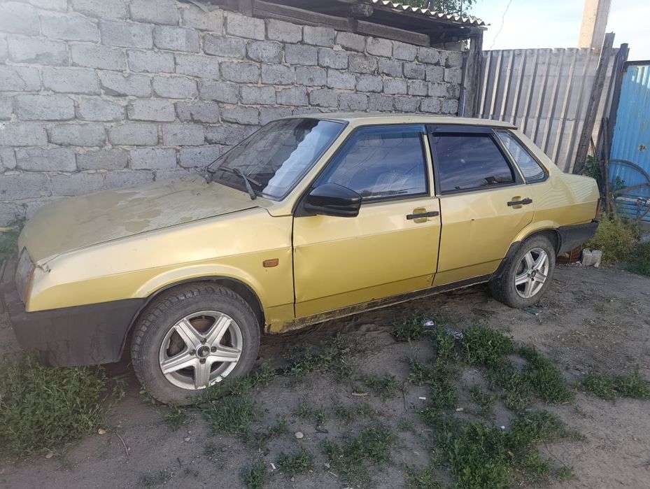 Автомобиль ваз99