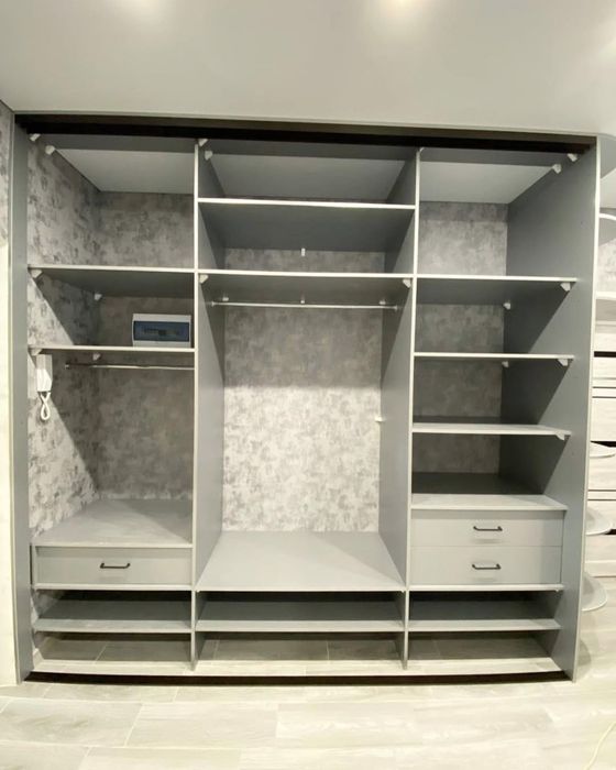 Прихожки и шкафы в прихожую на заказ