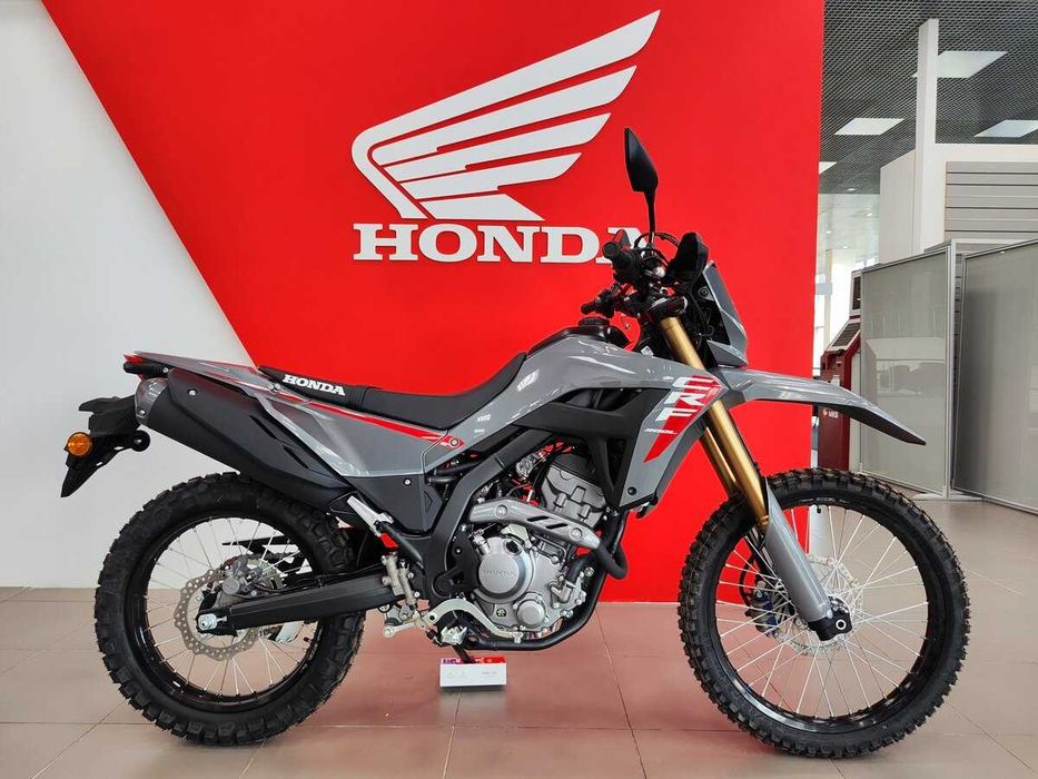 Мотоциклы 200-300 кубов с двигателем Honda