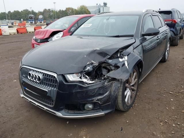 Dezmembrez Audi A6 allroad 4G C7