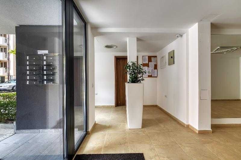 Дава се под наем Тристаен апартамент в София, Зона Б-18 - 95 кв.м за 498.27 € - Снимка #4