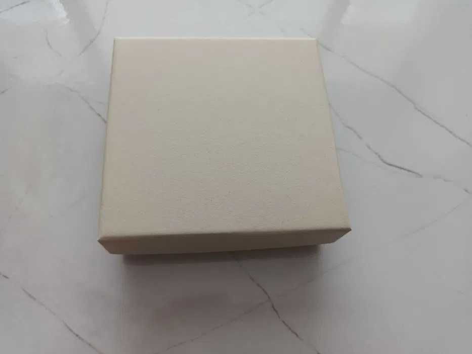 Кутийка за бижута, 2 модела, кутийка за обеци,кутийка за пръстен,кутия