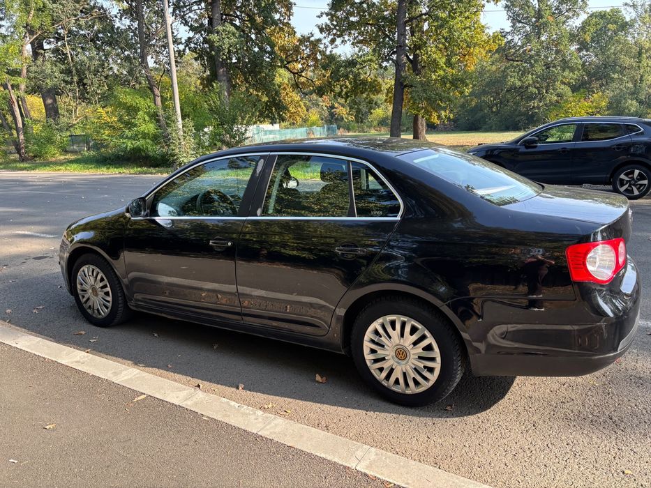 VOLKSWAGEN Jetta 2008 — imagine 3