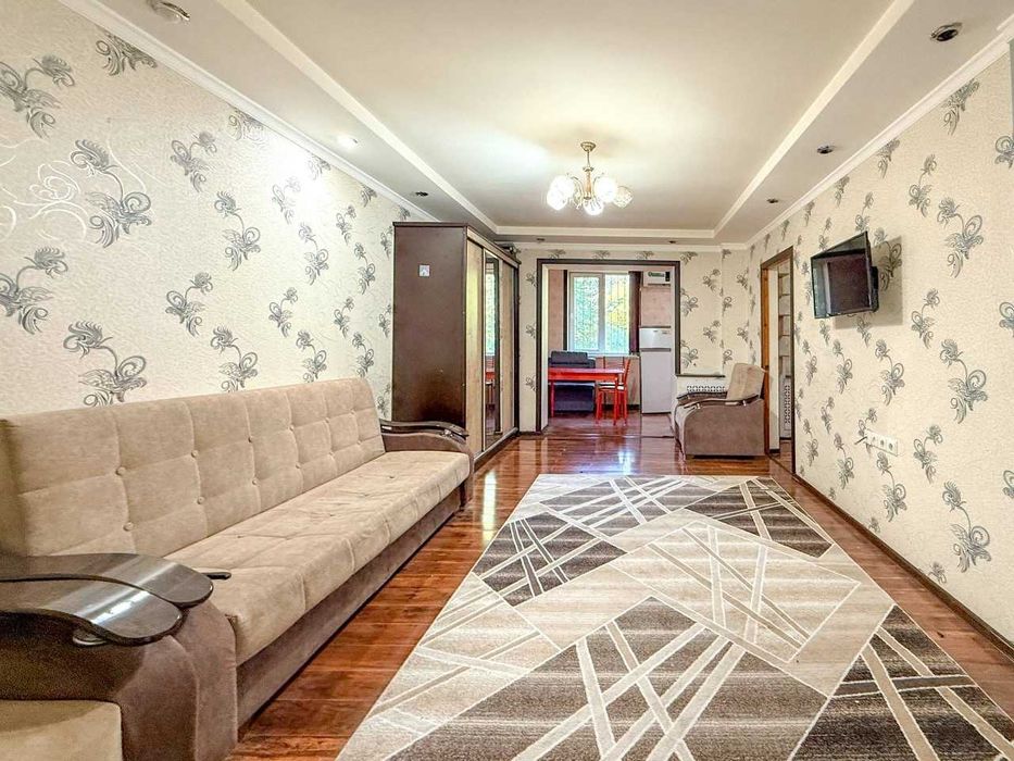 Продается 2/3/5 БИЙ Максим-Горький С ремонтом Кирпич Балкон 2х6