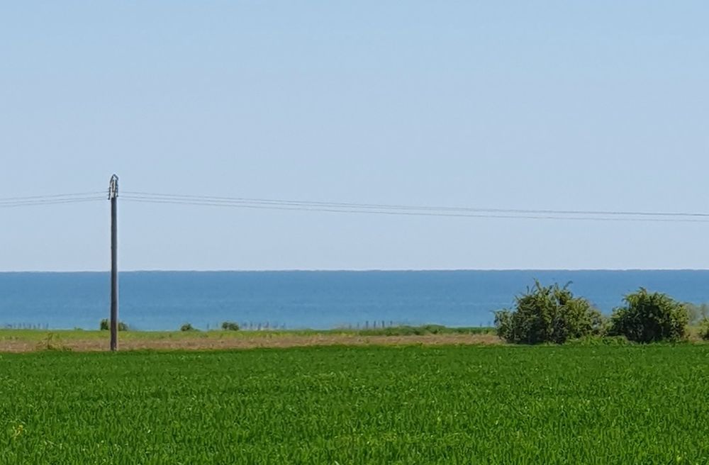 Vând loturi teren lângă mare