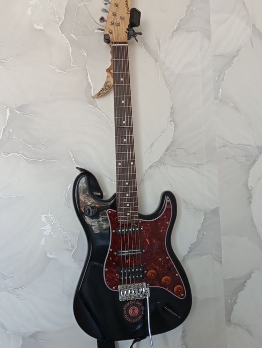 Обмен Cort CR100 и Levinson Stratocaster