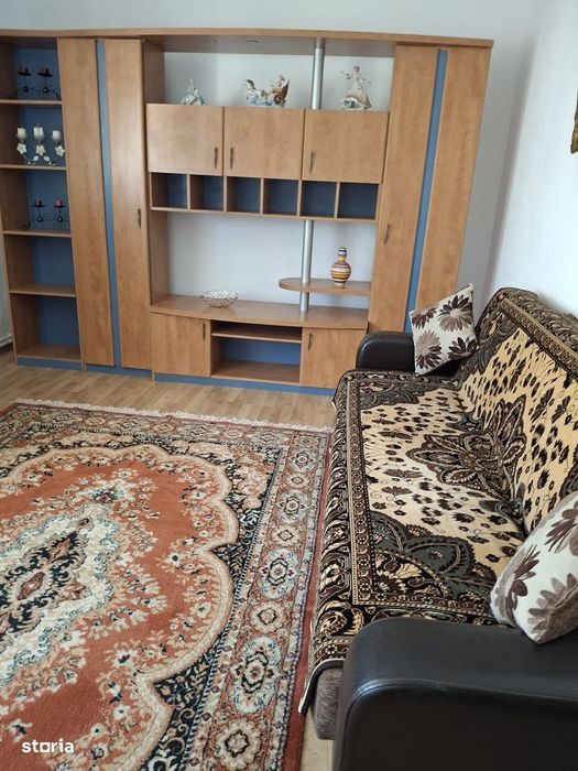Apartamentde inchiriat 2 camere decomandat - zona Lidl Km 5