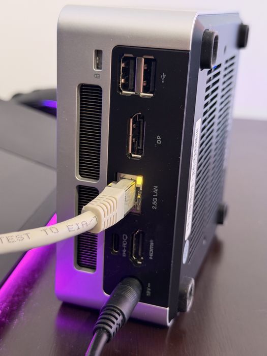 мини компютър minisforum 32 ram 512gb
