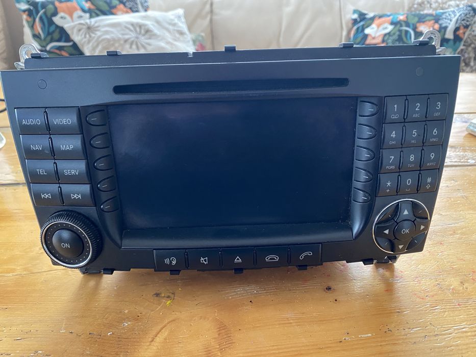 Навигация за Mercedes CLK W209 facelift