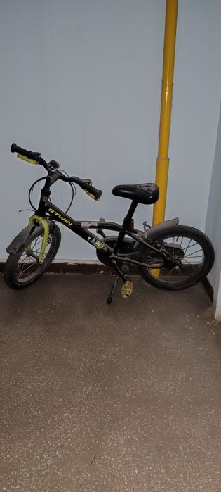 Vând bicicleta pentru copii