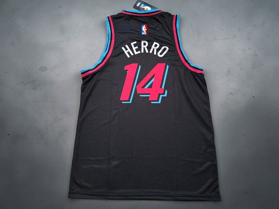 Баскетболен потник на Тайлър Херо#Маями Хийт#нов модел!!!