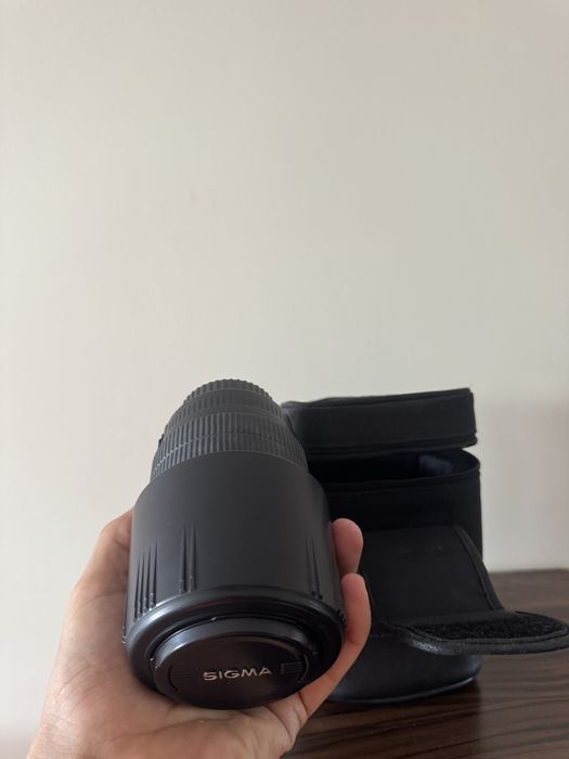 Sigma 70-300mm 1:4 - 5.6 APO