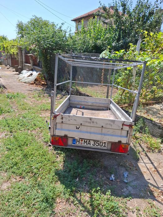 Продавам Ремарке 750кг.