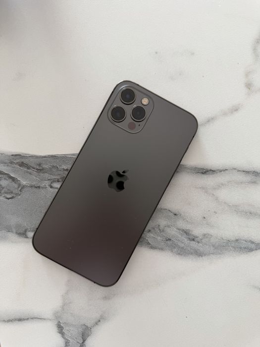 Продам Iphone 12 pro