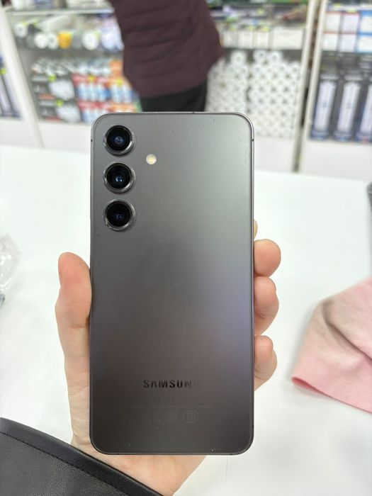 S24 256г очень хорошем состоянии