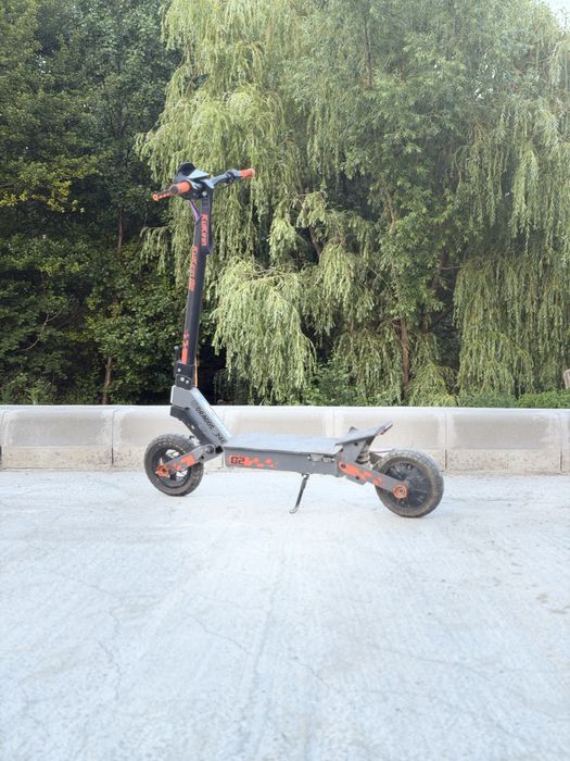 Vând trotinetă electrică G2
