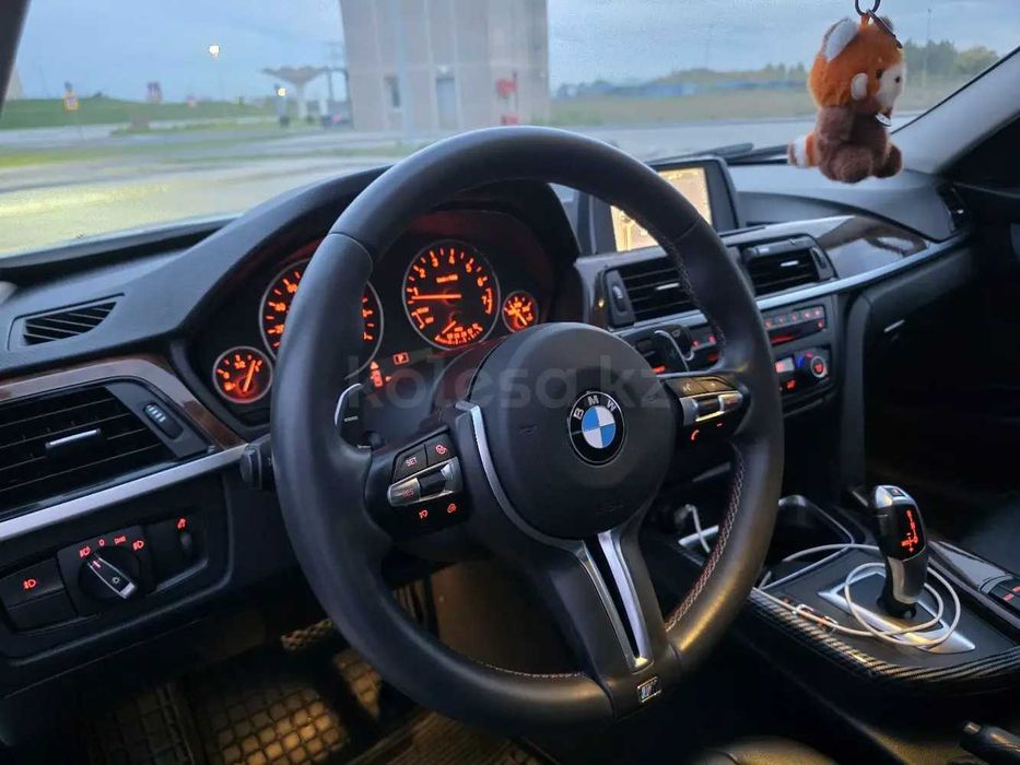 BMW F30 328 г.в. 2013